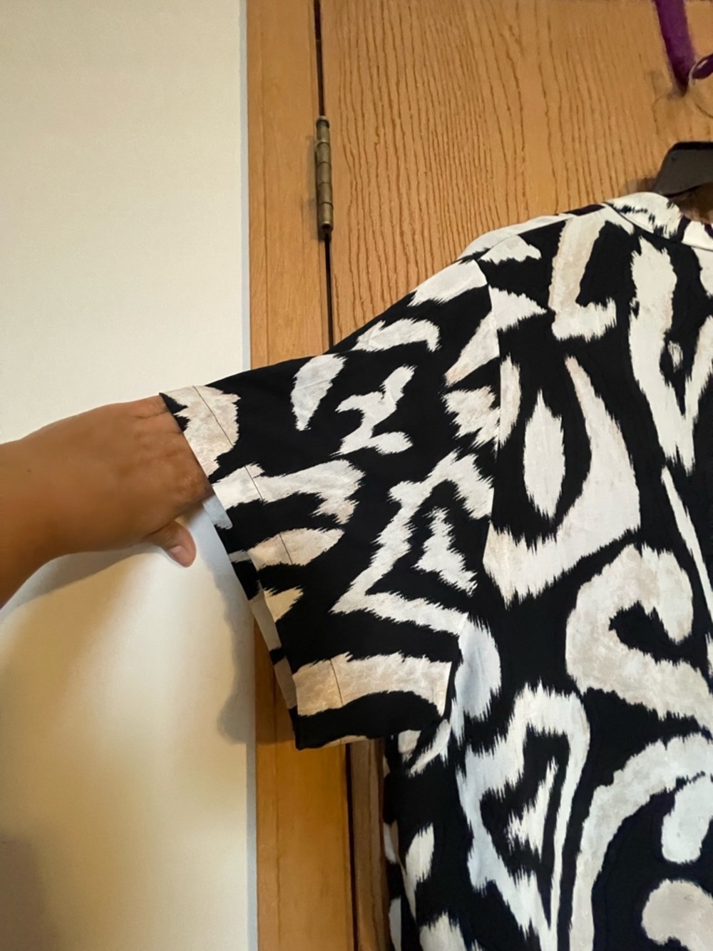 Abstract Print V-Neck Women's Dress - Picture 5 of 6